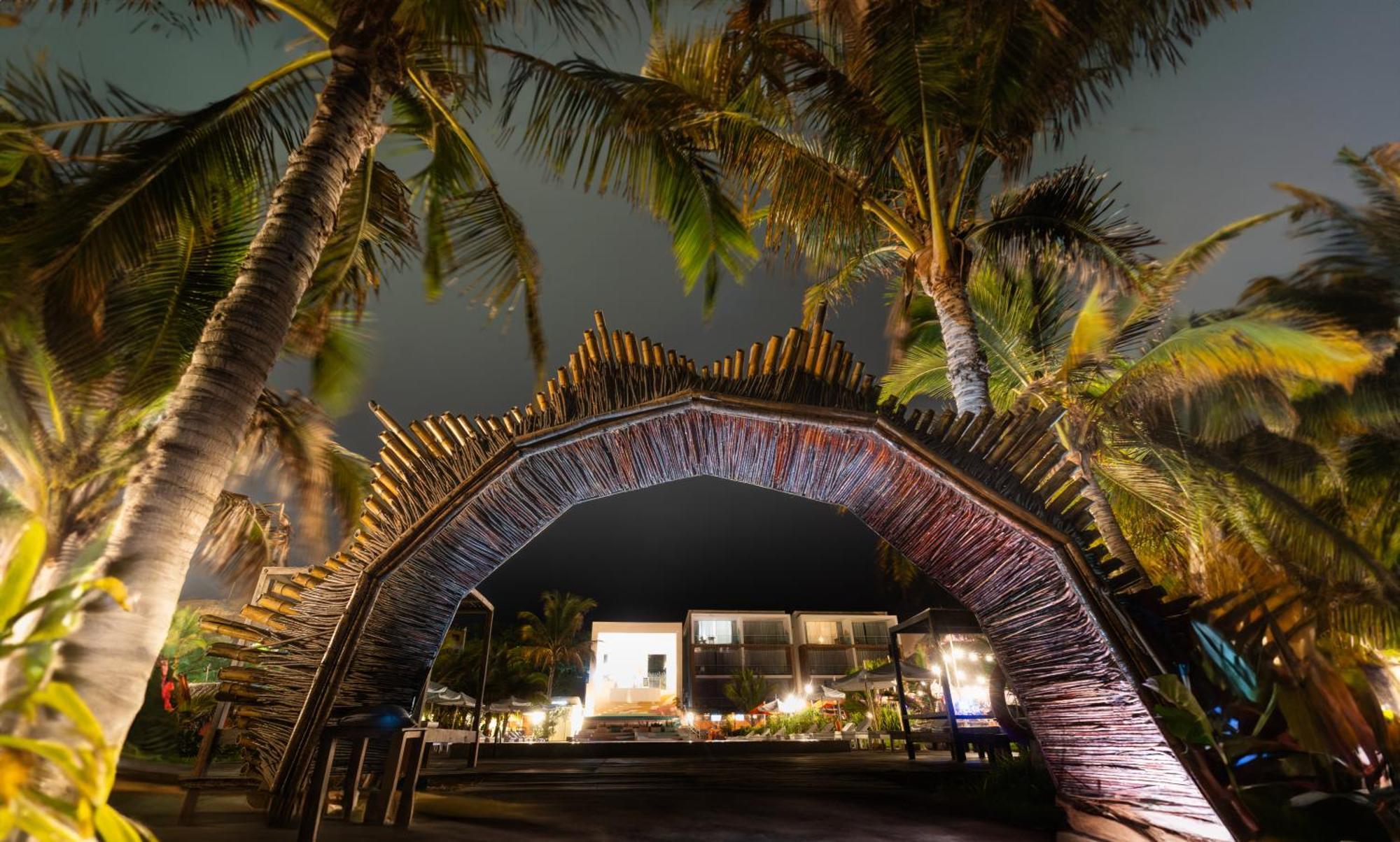 Socialtel Mancora Hotel Buitenkant foto
