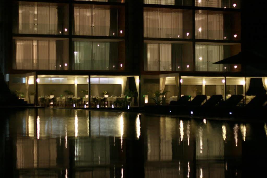 Socialtel Mancora Hotel Buitenkant foto
