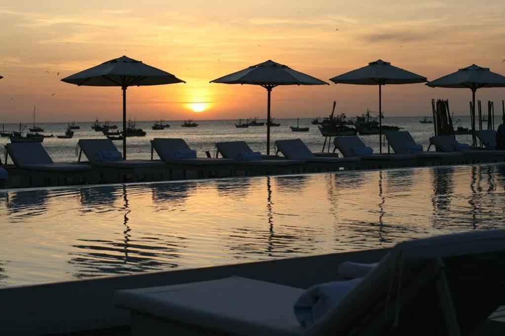 Socialtel Mancora Hotel Buitenkant foto